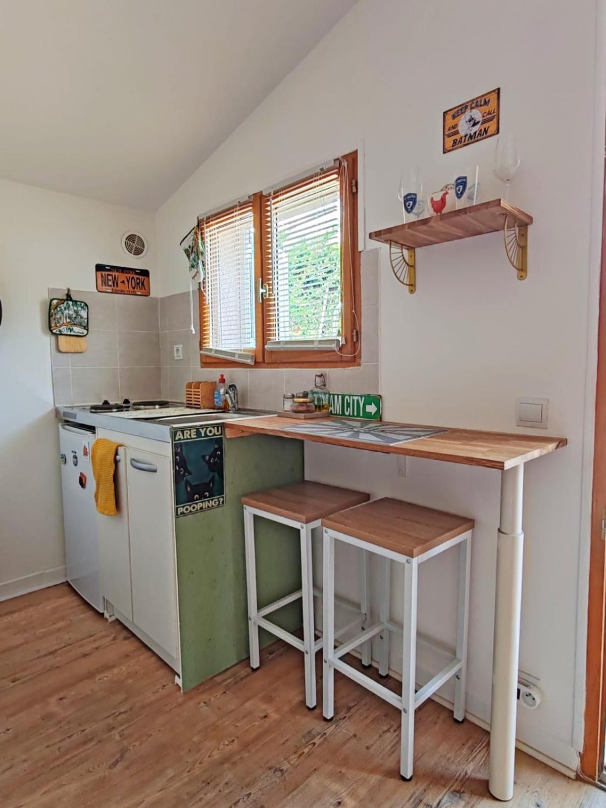 Casa Davia. Independant Meuble. Appartement